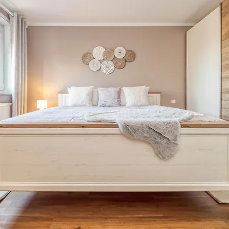 Haus Wg 15 * Zingst